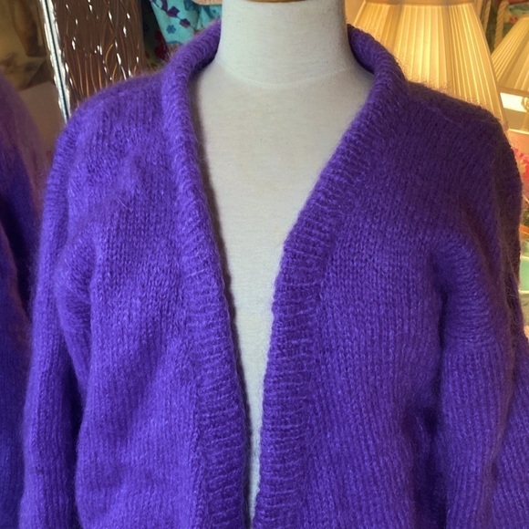 🌹Handmade Vintage🌹 Purple Wool Sweater - Picture 2 of 9